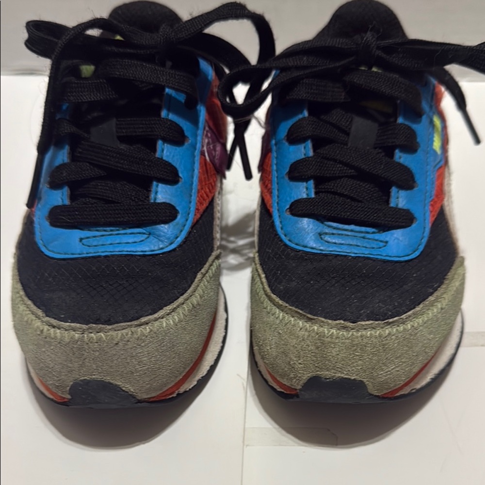 Kids Puma Colorful Sneakers!!